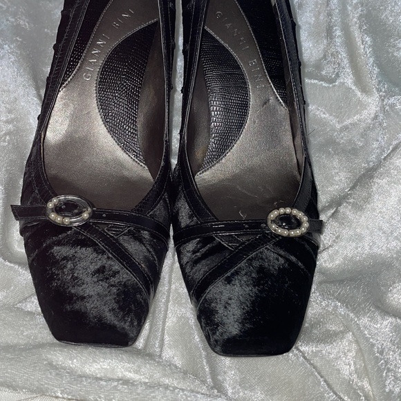 Gianni Bini heels - Picture 7 of 8